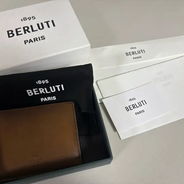 [BUNJANG] Berluti Makore Scritto Bi-fold Wallet / 벨루티 마코레 스크리토 반지갑
