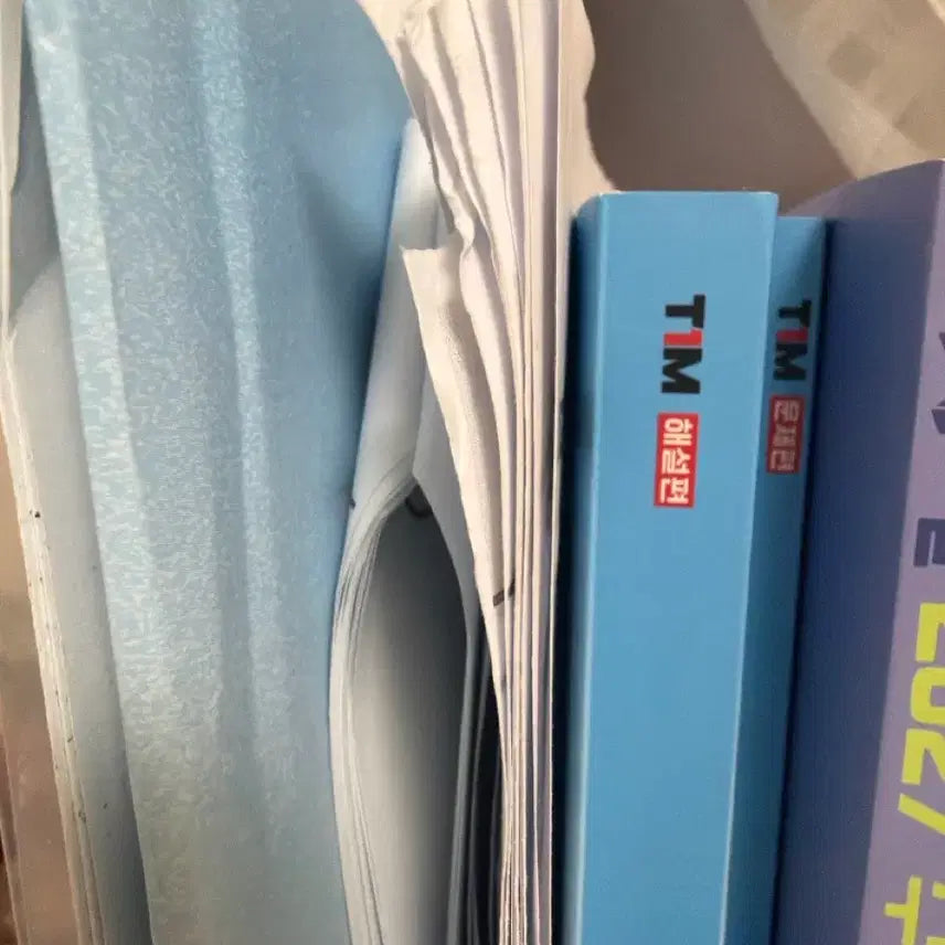 [BUNJANG] Kim Seung-ri T1M (Problem Book Vol. 1, Solution Book Vol. 1, 8 Mock Exams) / 김승리 T1M(문제편1권,해설편1권,모고8회분)