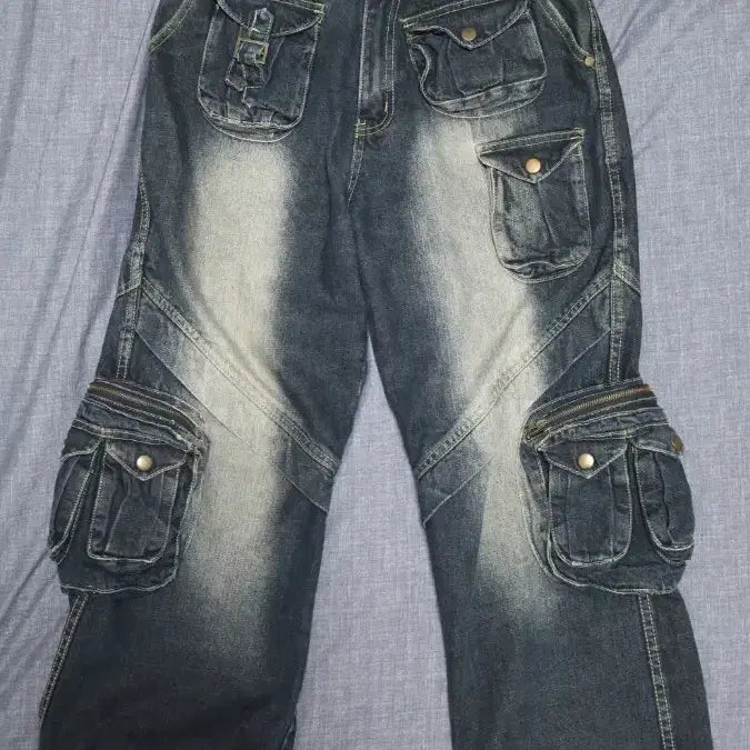 [BUNJANG] Vintage Dark Wash Denim Cargo Pocket Jeans / 빈티지 진청 그런지 데님 카고포켓  m