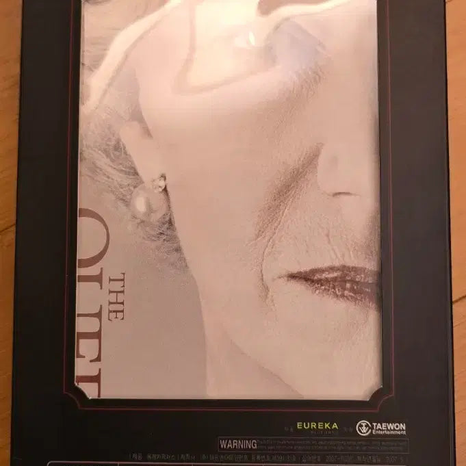 [BUNJANG] The Queen Limited Edition DVD with Korean & English Script Book / 더 퀸  한정판 (국,영문 스크립트 북 수록) DVD