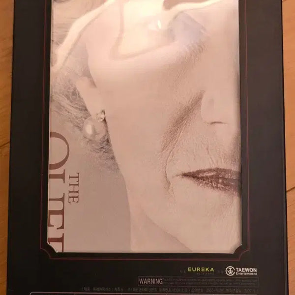 [BUNJANG] The Queen Limited Edition DVD with Korean & English Script Book / 더 퀸  한정판 (국,영문 스크립트 북 수록) DVD