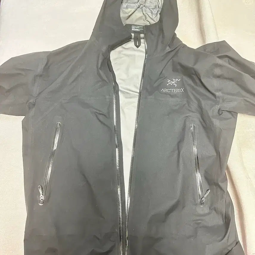 [BUNJANG] Arc'teryx Beta Jacket Black L / 아크테릭스 베타 자켓 블랙 L사이즈