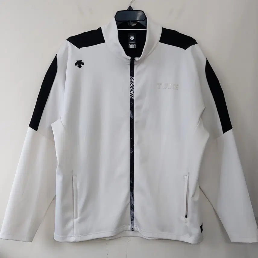[BUNJANG] Descente LG Twins Baseball Training Jacket - Size 120 / 데상트 120 LG 트윈스 트레이닝 자켓/유니폼. WB. -A.