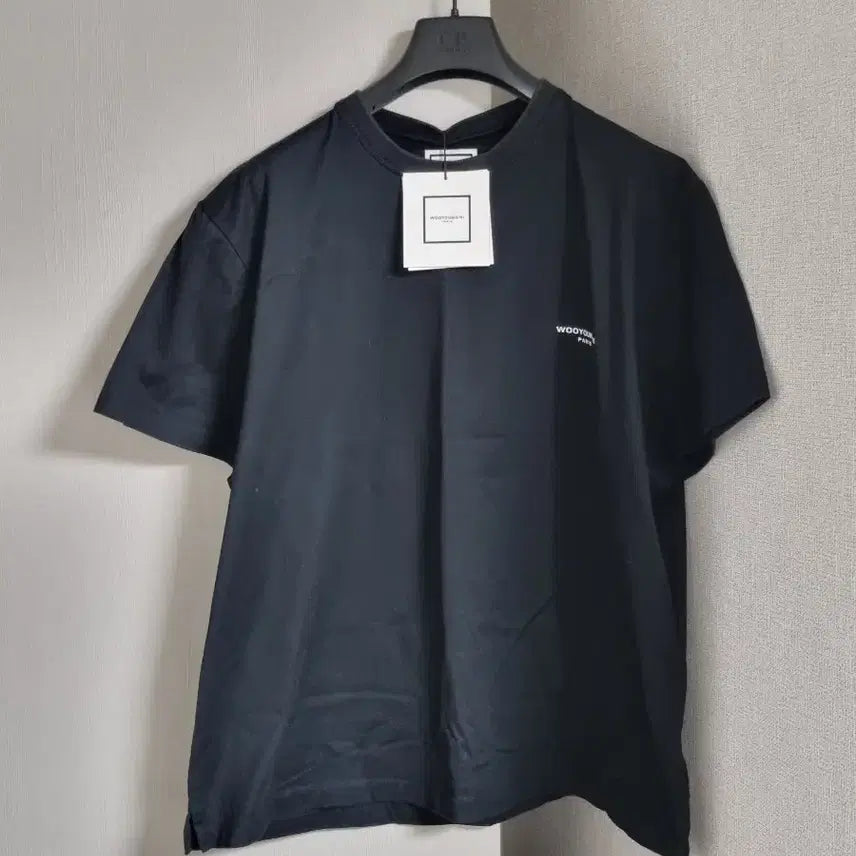 [BUNJANG] Wooyoungmi Flower Back Logo T-Shirt / 우영미 플라워 반팔