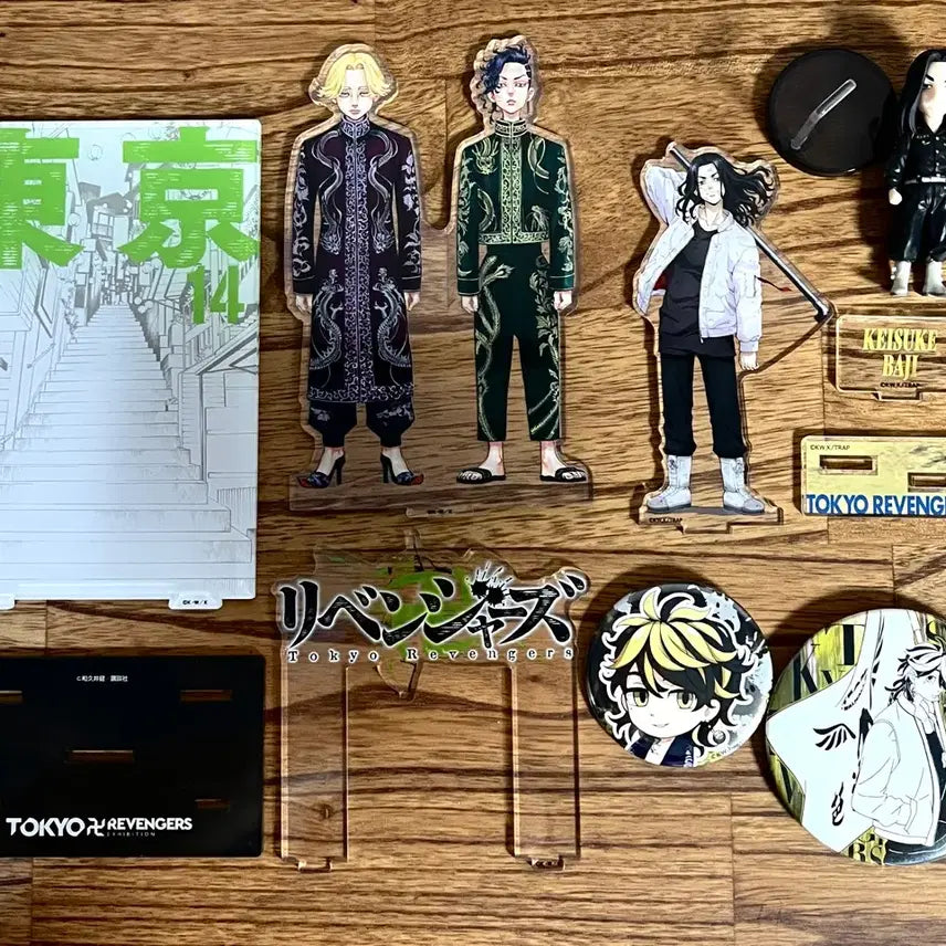 [BUNJANG] Tokyo Revengers Acrylic Figure & Can Badge Bundle Set / 도리벤 도쿄리벤저스 아크릴 피규어 캔뱃지 원화 표지 일괄