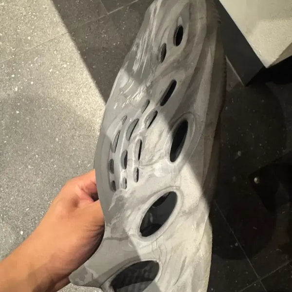 [BUNJANG] Adidas Yeezy Foam Runner Mist Granite 285 / 아디다스 이니 폼 러너 믹스 그래닛 285 최저가