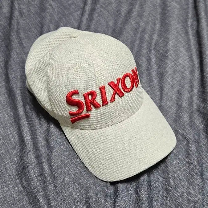[BUNJANG] SRIXON Golf Mesh Ball Cap - Ivory / SRIXON 골프 매쉬 볼캡 아이보리