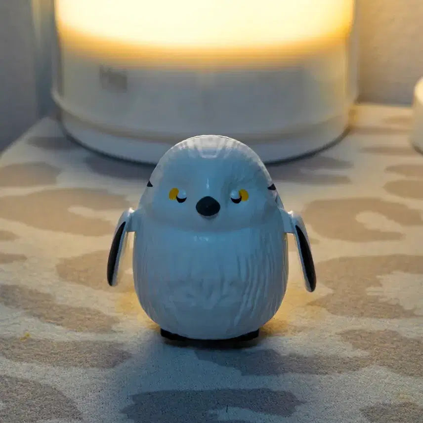 [BUNJANG] Wing-Flapping Bird Gacha Toy / 날개 움직이는 새 가챠