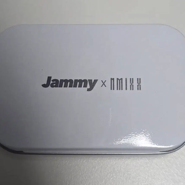 [BUNJANG] NMIXX Jammy Collaboration Tin Case Keycaps / 엔믹스 Jammy 콜라보 틴케이스 키캡 새상품