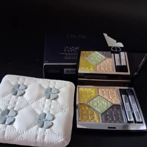 [BUNJANG] Dior Limited Edition Clover Shadow 365 Charmed Green / 디올한정네잎클로버새도우365번참드그린백화점새제품미사용