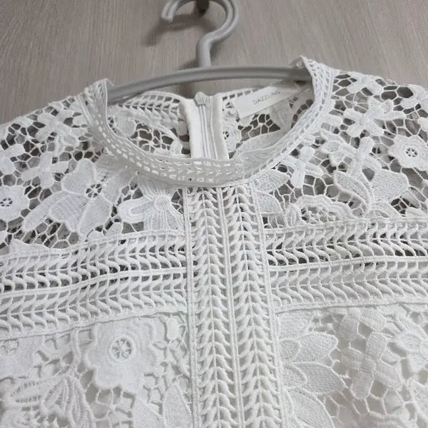 [BUNJANG] High-Quality Lace Dress / 고퀄 레이스원피스