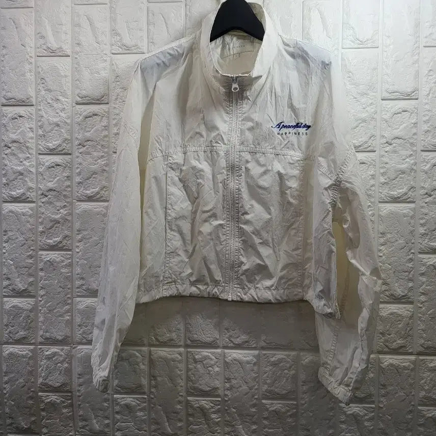 [BUNJANG] White Zip-Up Windbreaker Jacket / 화이트 집업 바람막이