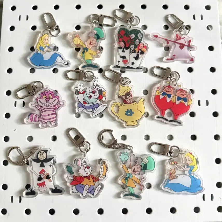 [BUNJANG] Alice in Wonderland Acrylic Keyring / 이상한 나라의 앨리스 키링 아크릴