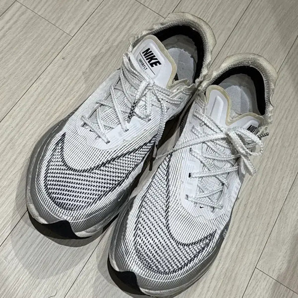 [BUNJANG] Nike ZoomX Vaporfly NEXT% 2 Running Shoes (260mm) / 나이키 줌X 베이퍼플라이 넥스트% 2 260mm
