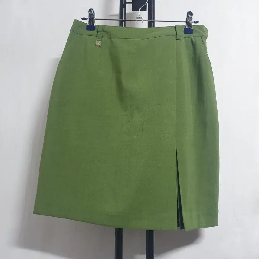 [BUNJANG] Travis Green Golf Skort Skirt Pants (26-inch Waist) / 26인치 트레비스 골프 치마바지 그린