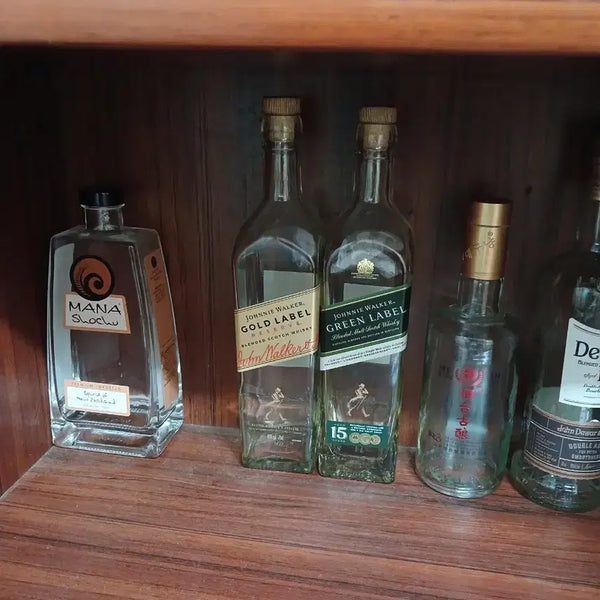 [BUNJANG] Johnnie Walker Gold Label & Green Label Empty Bottle Set / 조니 워커 골드라벨 그린라벨 빈 병 세트
