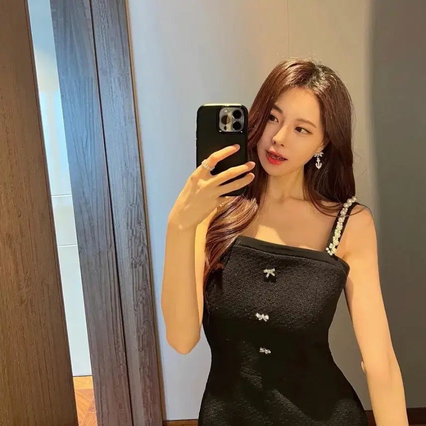 [BUNJANG] Loear Shine Pearl Ribbon Dress / (로아르/새상품)러빗 샤인 펄 원피스