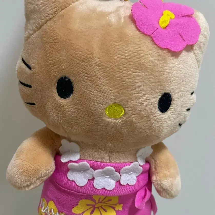 [BUNJANG] Demel x Hello Kitty Hawaii Exclusive Keychain / 드멜 제작 하와이 키티 키링 새상품 판매해요