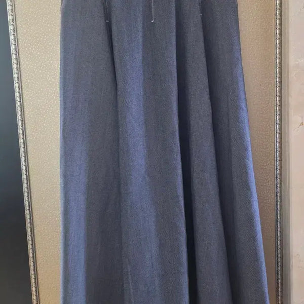 [BUNJANG] The Cashmere Denim Skirt / 한섬 더캐시미어 데님 스커트(새상품)