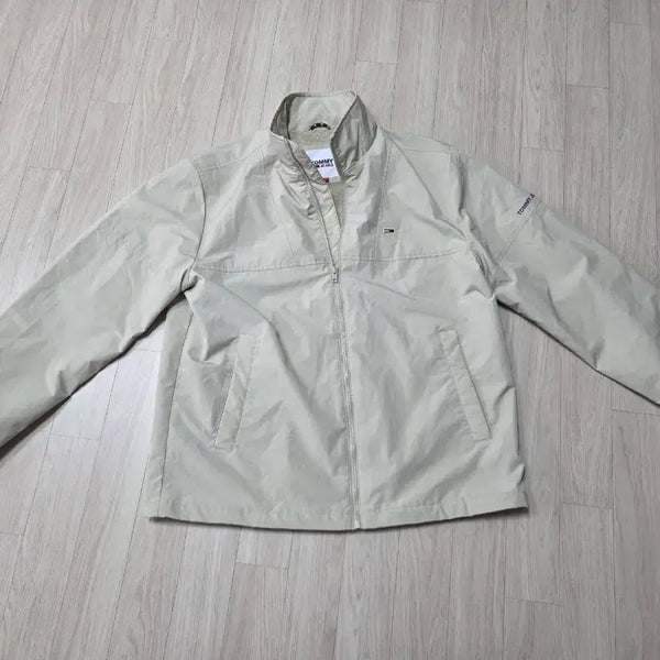 [BUNJANG] Tommy Jeans Beige Windbreaker Jacket L / 타미진스 바람막이 자켓 베이지