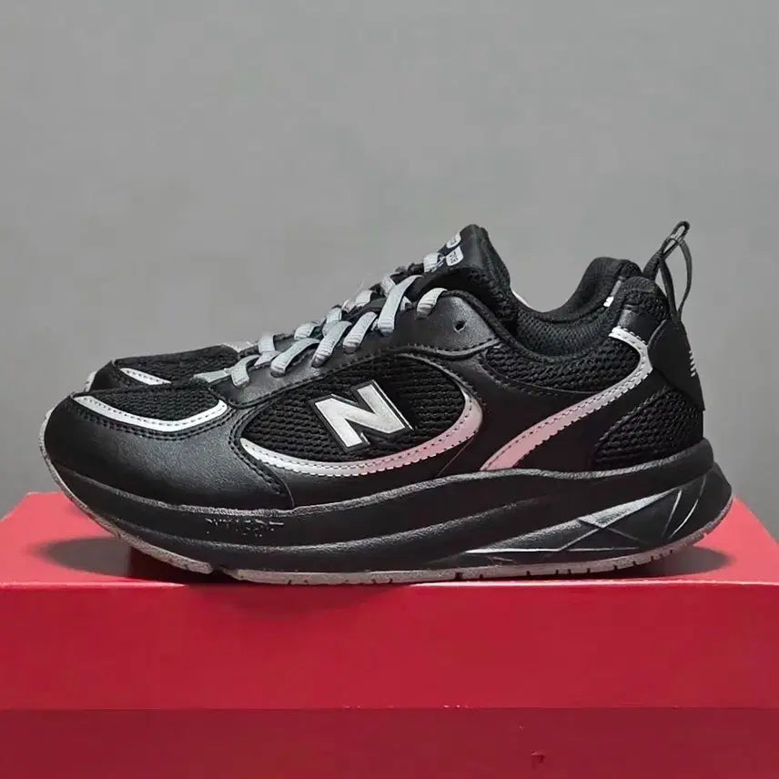 [BUNJANG] New Balance 950 Sneakers / 뉴발란스 950 운동화 235~240 [새상품]