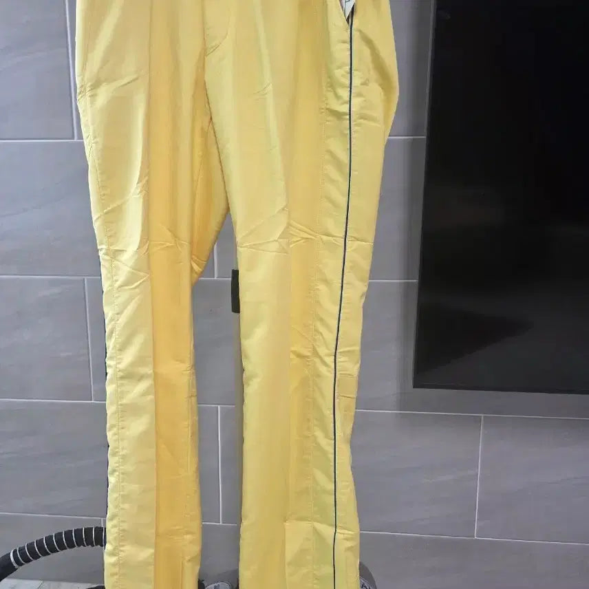 [BUNJANG] Adidas Golf Men's Functional Yellow Pants / 아디다스골프 남성 기능성 옐로우 팬츠