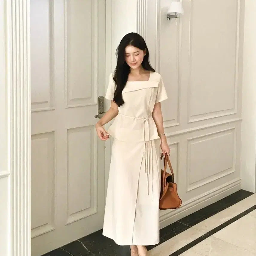 [BUNJANG] JJ JIGOTT Square Neck Blouse and Wrap Skirt Set (Black, Small) / JJ지고트 스퀘어넥 블라우스+랩 스커트 셋업(블랙색상)