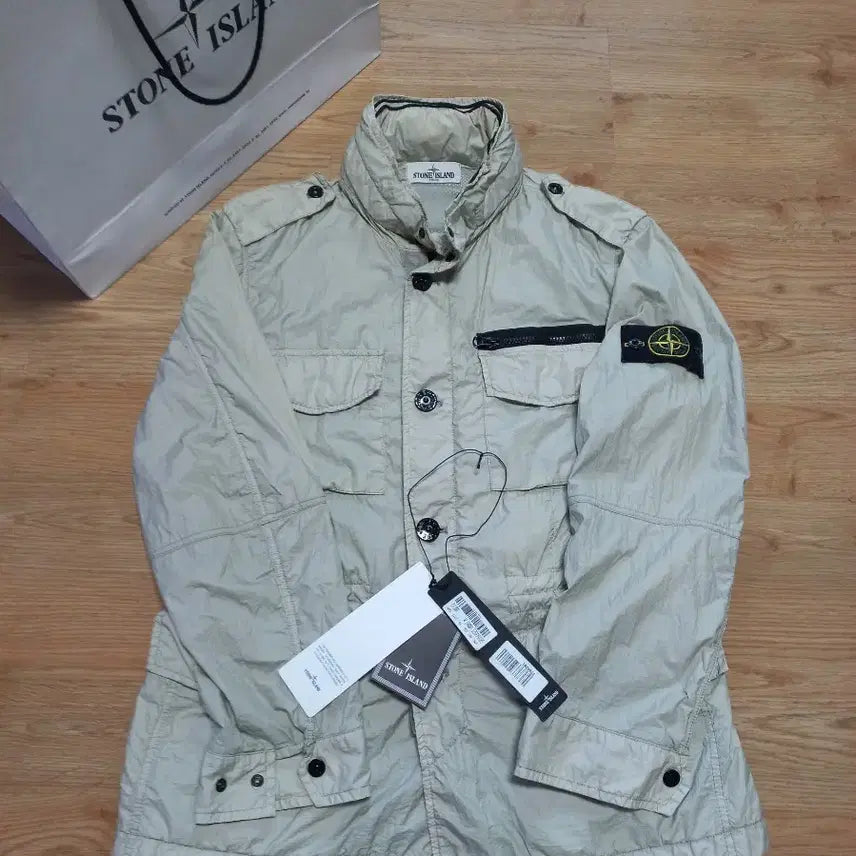 [BUNJANG] Stone Island Membrana TC Jumper Men's 95-100 Size / 스톤아일랜드 멤버리나 TC 롯백한글택 정품!남자95~100사이즈!상태좋음!하자없음!