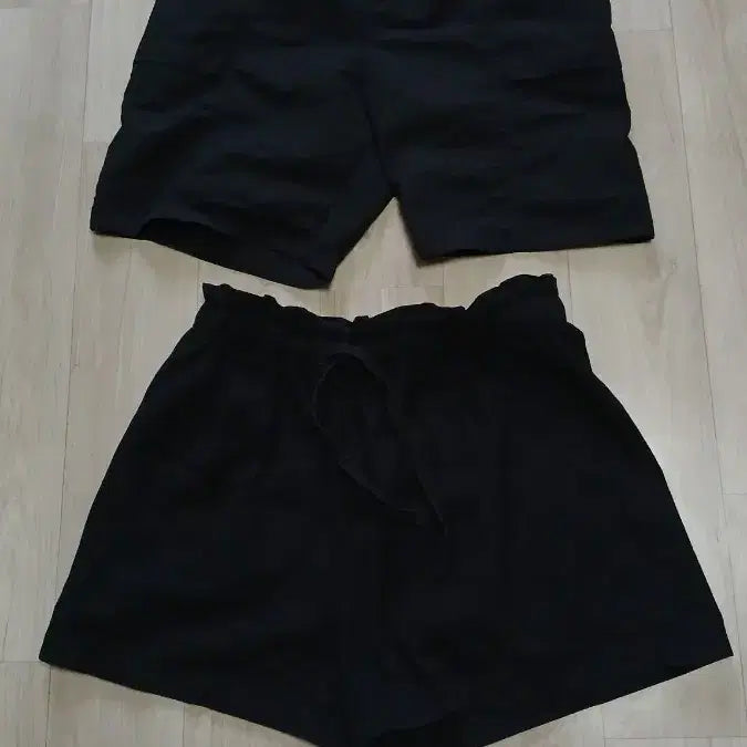 [BUNJANG] Uniqlo Men's Shorts Set (2 Pairs) / 남성의류 유니클로 반바지 2장 일괄이에요 남녀공용