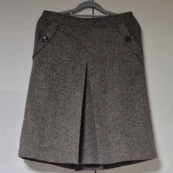 [BUNJANG] BCBG Herringbone A-Line Midi Skirt - Khaki Brown (Size 66) / @ BCBG / 헤링본 스커트/ Ws / 66 size / 카키브라운