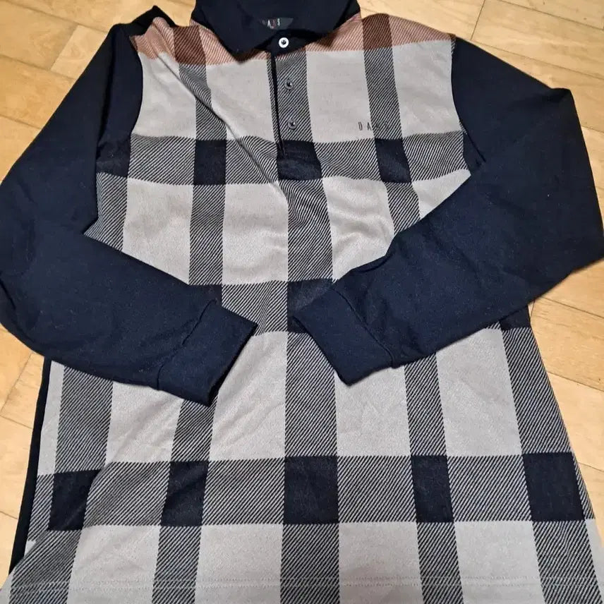 [BUNJANG] Daks Check Long-Sleeve T-Shirt (Size 100) / 닥스. 티셔츠 (100)