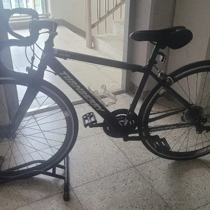 [BUNJANG] Turnberry Road Bike - Black / 턴베리 로드 자전거 검정색