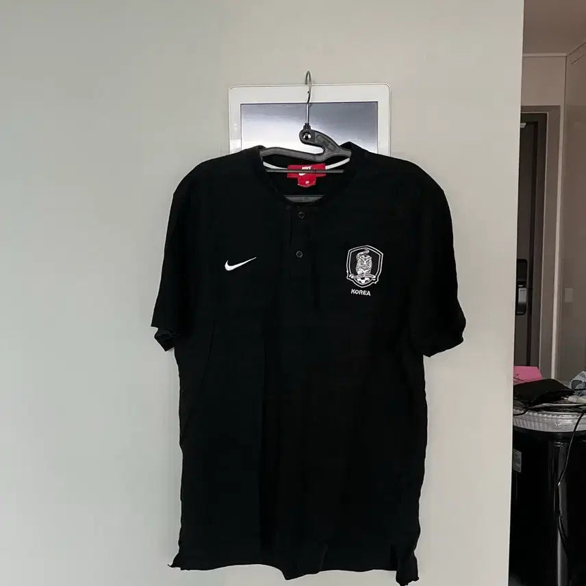 [BUNJANG] Nike South Korea National Football Team Player Issued Black Short Sleeve Polo Shirt / 나이키 한국 축구 국가대표팀 반팔 폴로티 블랙 선수 지급용