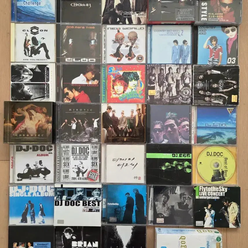 [BUNJANG] Various 90s/Early 2000s K-Pop CDs (Click-B, CLON, Country Kko Kko, TVXQ, DJ DOC, Fly to the Sky, g.o.d) / 클릭비 클론 컨츄리꼬꼬 동방신기 디제이디오씨 지오디 플라이투더스카이 CD
