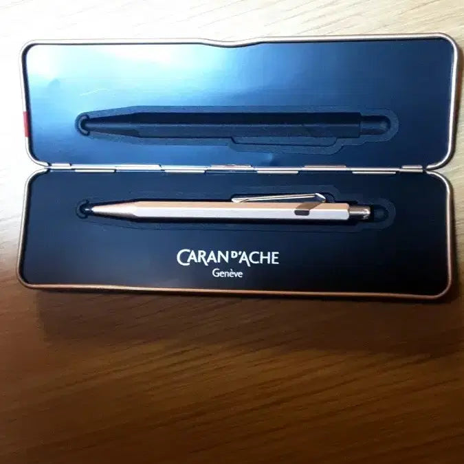 [BUNJANG] Carand'ache 849 Ballpoint Pen Rose Gold / *급처*까렌다쉬 849 볼펜 로즈골드(네고가능)