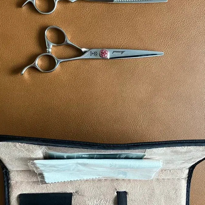 [BUNJANG] Sonnet Professional Hairdressing Shears (Set of 2) / 소네트 미용가위 팝니다. (원가 자루당 25만원)