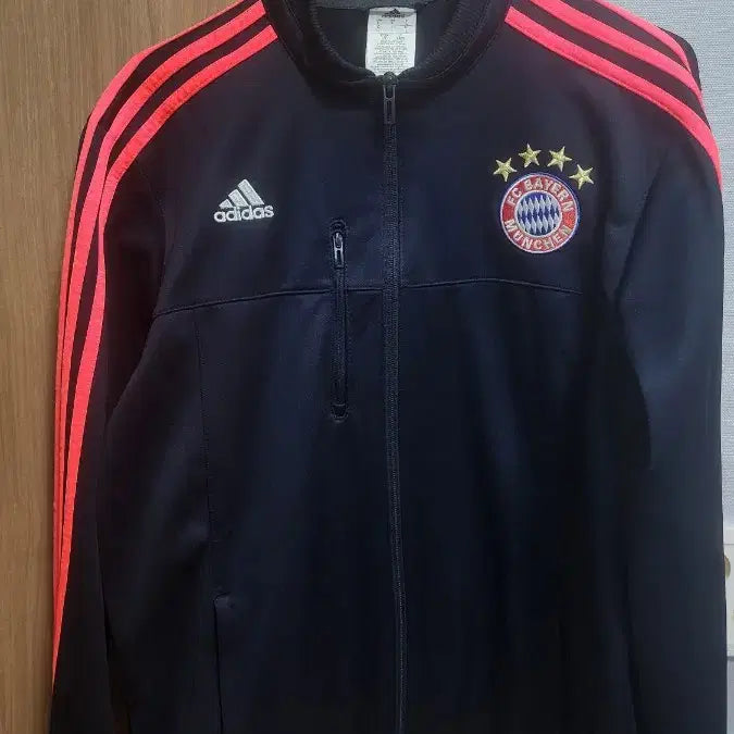 [BUNJANG] Bayern Munich Track Top Jersey / 바이에른 뮌헨 트렉탑(져지)