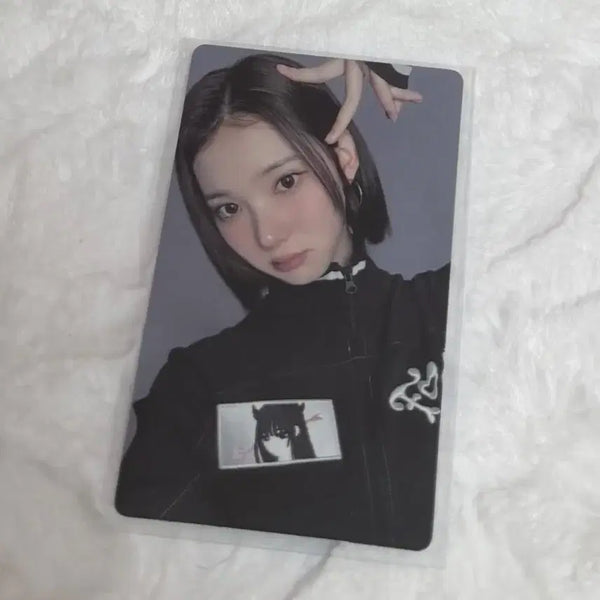[BUNJANG] HATSUNE MIKU (Hatsukoi) Jiwoo Focus Studio Dance Photocard / 하츠투하츠 하투하 지우 포커스 스튜디오춤 포카 양도 판매
