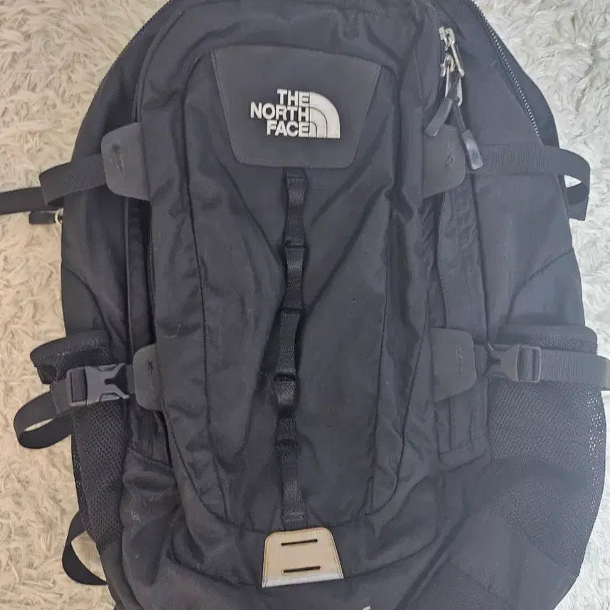 [BUNJANG] The North Face Hot Shot Backpack Black / 노스페이스 핫샷 백팩 블랙