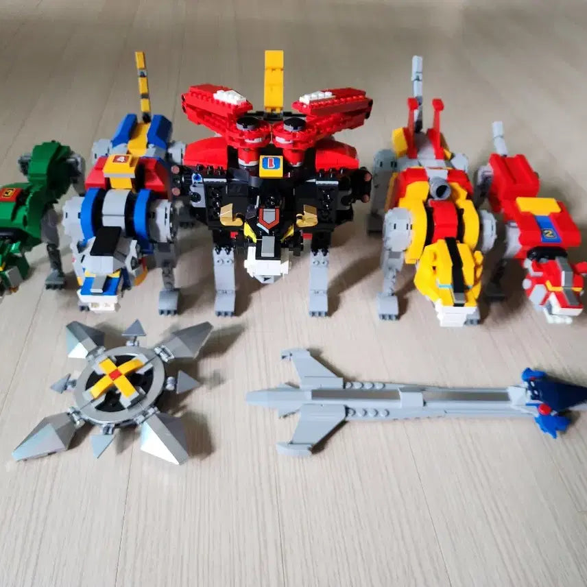 [BUNJANG] LEGO 21311 Voltron (Genuine, Assembled) / 레고 21311 볼트론(정품/조립품) 20만 판매합니다