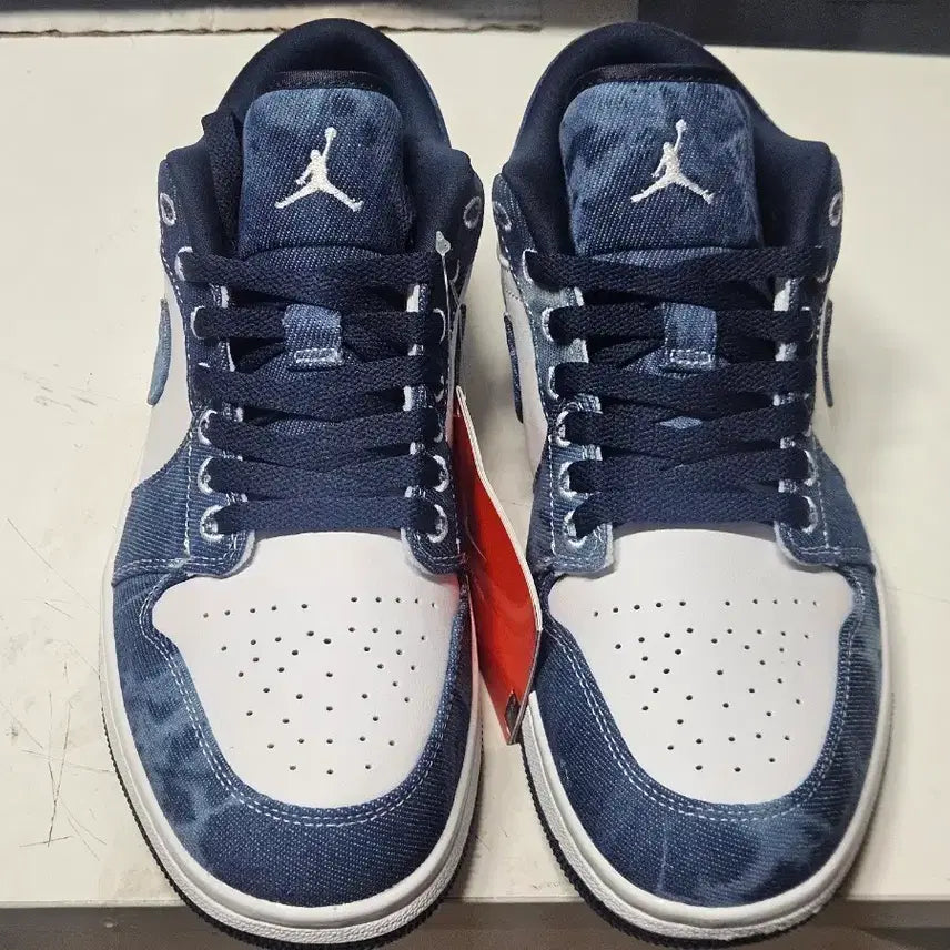 [BUNJANG] Air Jordan 1 Low Denim White New / 에어조던 1 로우 데님  흰색 새상품