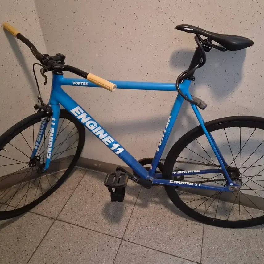 [BUNJANG] Engine11 Vortex Fixed Gear Bicycle Sky Blue / 엔진11 볼텍스 픽시 자전거 스카이블루