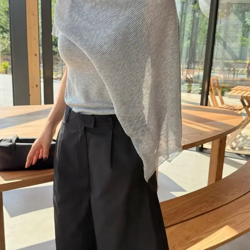 [BUNJANG] Beaming J Shawl Cape Knit / 비밍제이 숄케이프니트
