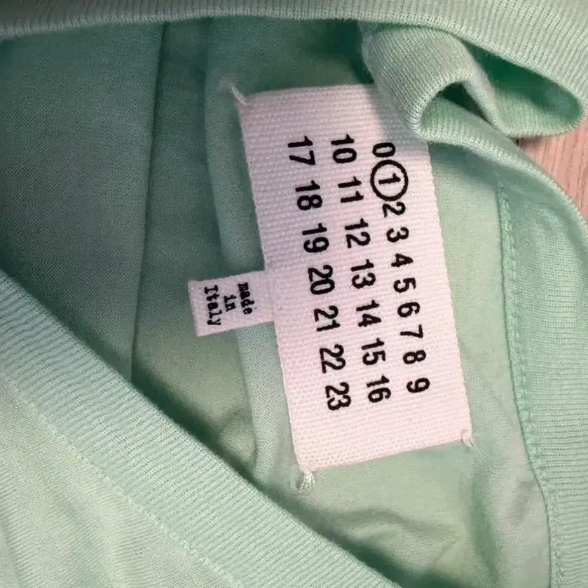 [BUNJANG] Maison Margiela Mint Short Sleeve T-Shirt / 메종마르지엘라 민트 반팔티