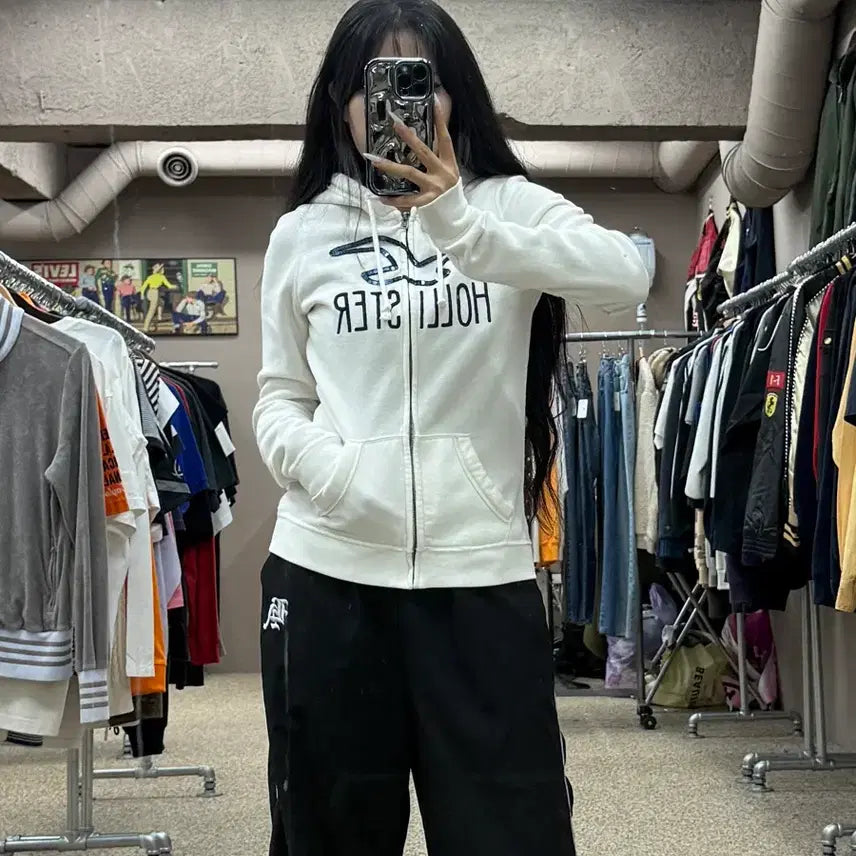 [BUNJANG] Hollister Embroidered Logo Hoodie Zip-up S178 / 홀리스터 자수로고 후드집업 S178
