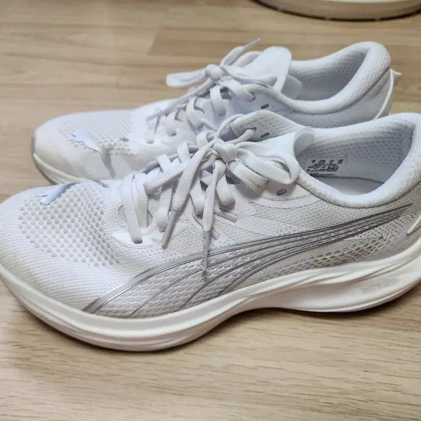 [BUNJANG] Puma Deviate Nitro 3 Running Shoes / 푸마 디비에이트 나이트로 3 260