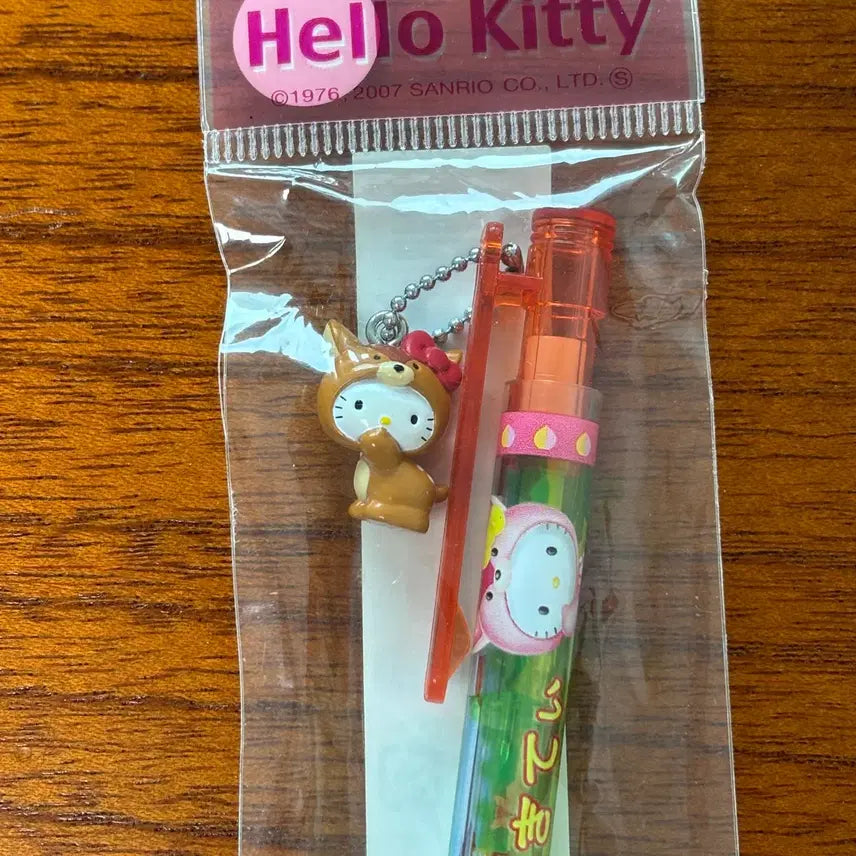 [BUNJANG] Hello Kitty Nara Limited Edition Deer Ballpoint Pen / [고전] 나라 한정 사슴 키티 볼펜