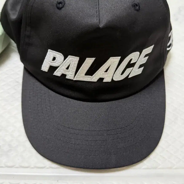 [BUNJANG] Palace Ball Cap / 팔라스볼캡
