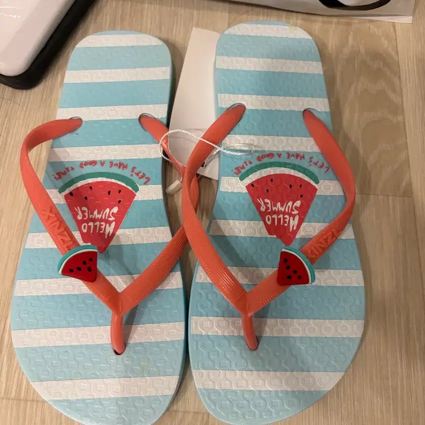 [BUNJANG] Watermelon Striped Summer Flip-Flops - Size 235 / 여름 쪼리 새상품 235 새상품