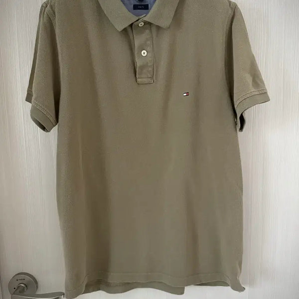 [BUNJANG] Tommy Hilfiger Men's Khaki Short Sleeve Polo Shirt / 타미힐피거 반팔 카라티 카키색
